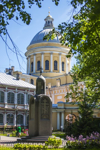 St. petersburg, Oroszország épületek építészeti alexander nevsky lavra — Stock Fotó