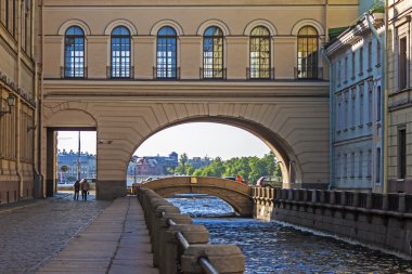 St. petersburg, Rusya Federasyonu, 30 Mayıs 2011. Kış canal ve hermitage Köprüsü Manzaralı