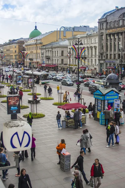 St. petersburg, Ryssland, maj 30, 2011. arkitektoniska ensemble av Nevskij prospekt — Stockfoto