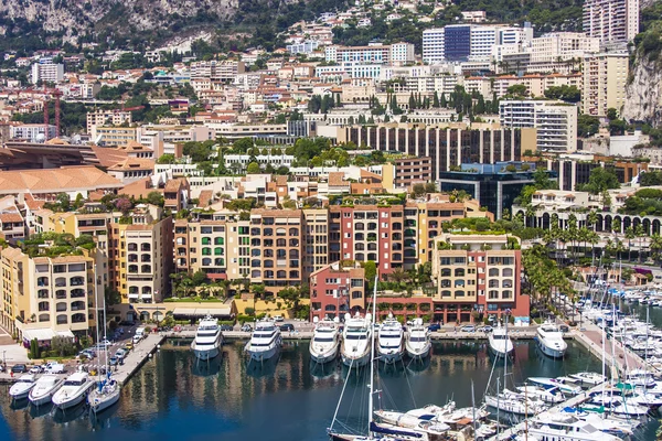 Principality of Monaco, France, July 5, 2011. View Yacht city port — Stock Photo, Image