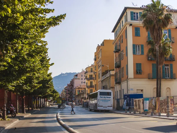 Nice, Frankreich, am 3. Juli 2011. Typische Stadtansicht am Sommernachmittag — Stockfoto