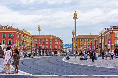 Nice, Fransa-30 Haziran 2011 tarihinde. Victor massen Meydanı - şehir merkezi bir kare