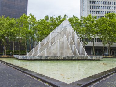 Dusseldorf, Almanya, 6 Temmuz 2014 tarihinde. tipik kentsel görünümü.
