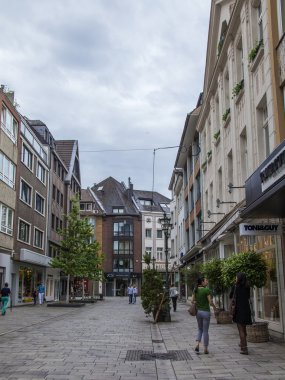 Dusseldorf, Almanya, 6 Temmuz 2014 tarihinde. tipik kentsel görünümü