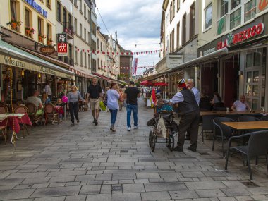 Dusseldorf, Almanya, 6 Temmuz 2014 tarihinde. tipik kentsel görünümü