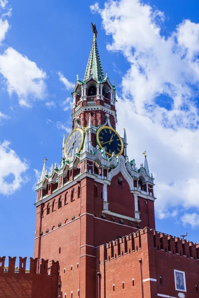 Moscú, Rusia, 26 de julio de 2014. Torre Spasskaya del Kremlin de Moscú — Foto de Stock