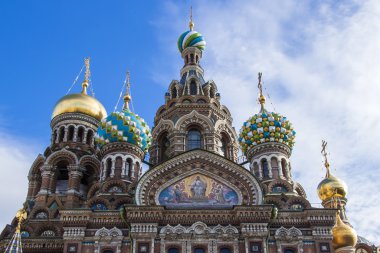 St. petersburg, Rusya Federasyonu-22 Temmuz 2012 tarihinde. Savior kan üzerinde katedral kilise kubbeleri