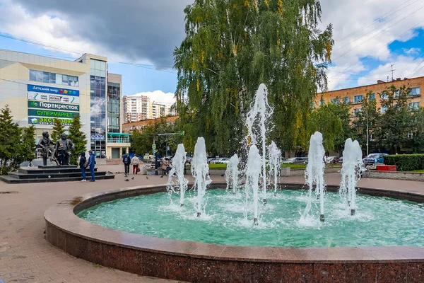 Puschkino Russland August 2021 Sommerliches Stadtbild — Stockfoto