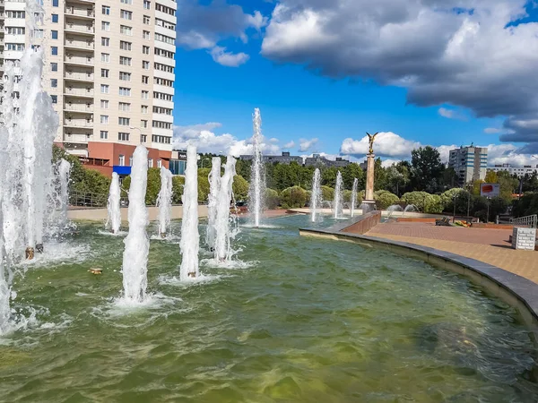 Pushkino Russia Agosto 2021 Paesaggio Urbano Nel Pomeriggio Estivo Memoriale — Foto Stock