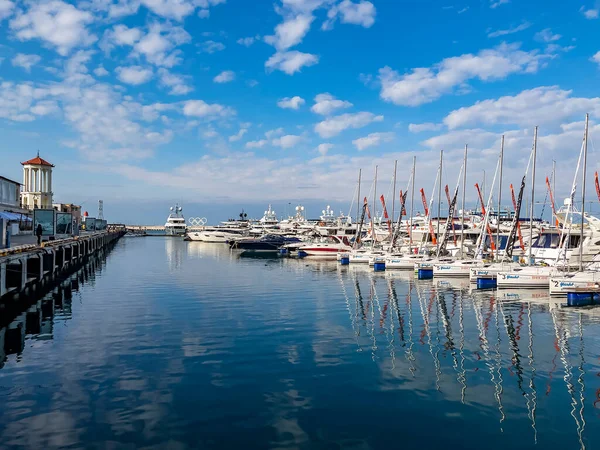 Sotji Ryssland Oktober 2021 Yachter Hamnen Sochi Marina — Stockfoto