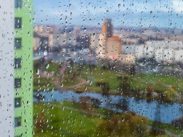 Санкт Петербург Росія Листопада 2021 Вигляд Вікна Вологими Краплями Багатоповерхові — стокове фото