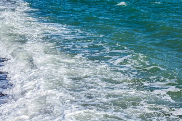 Meereslandschaft Surfline Mit Wellen Und Schaum Hintergrund Natur — Stockfoto