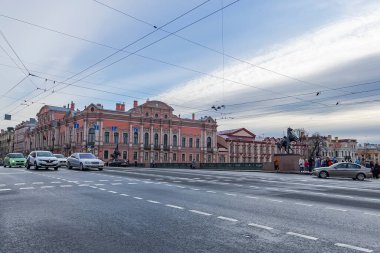Saint Petersburg, Rusya, 7 Kasım 2021. Nevsky, şehrin ana caddesi.