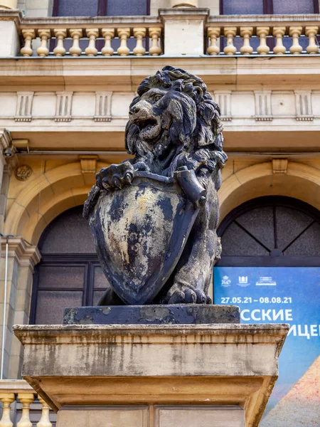 Kaliningrado Rusia Junio 2021 Escultura Que Decora Fachada Del Edificio —  Fotos de Stock