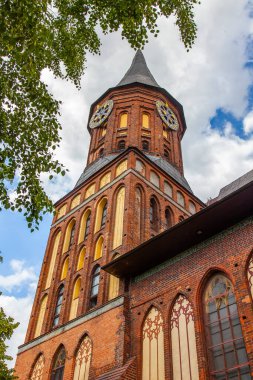Kaliningrad, Rusya, 28 Haziran 2021. Katedral cephelerinden birinin mimari parçası.