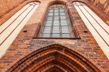 Kaliningrad, Rusya, 28 Haziran 2021. Katedral cephelerinden birinin mimari parçası.