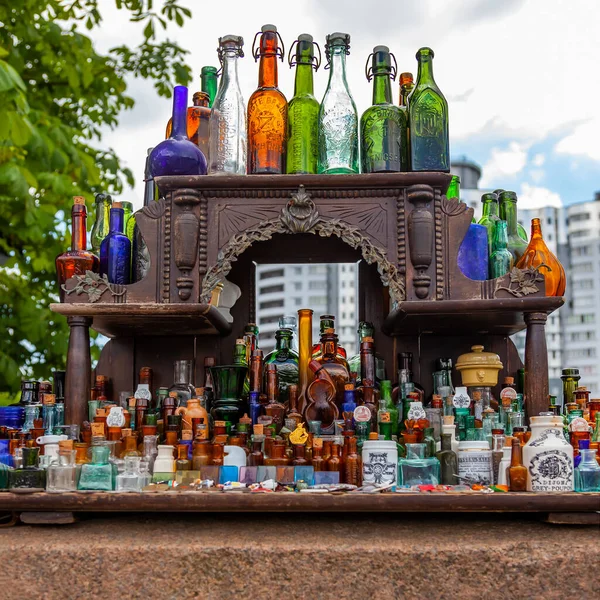 Kaliningrad Russie Juin 2021 Une Variété Bouteille Vintage Verre Souvenir — Photo