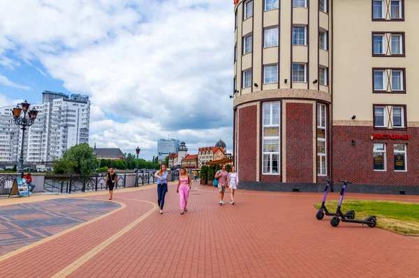 Kaliningrad Rusya Haziran 2021 Tipik Şehir Manzarası Modern Mimari — Stok fotoğraf