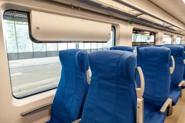 Kaliningrad, Rusya, 24 Haziran 2021. Modern bir yüksek hızlı bölgesel trenin iç kısmı.