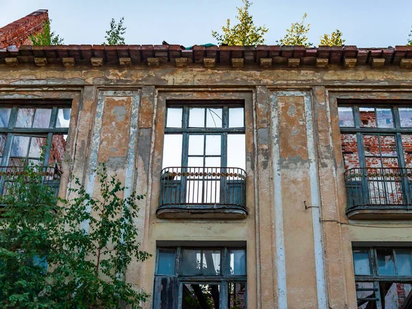 Zelenogradsk Russia June 2021 Old Abandoned Building Process Restoration Kurortniy — Stock Photo, Image