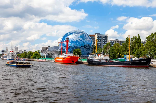 Kaliningrado Rusia Junio 2021 Vista Del Terraplén Del Río Pregolya — Foto de Stock