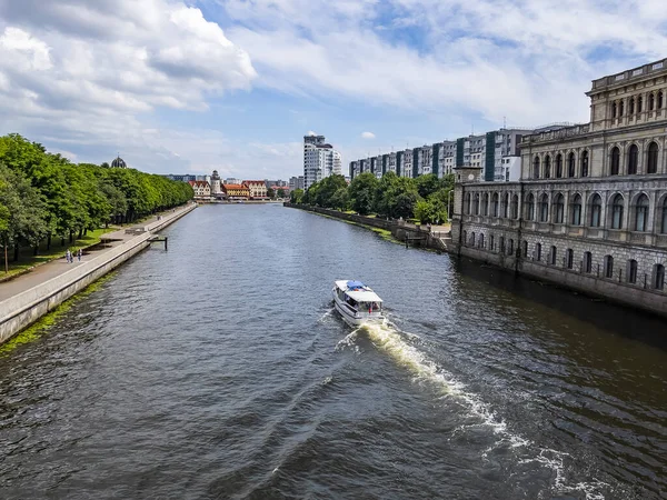 Kaliningrad Russia Giugno 2021 Argine Del Fiume Pregolya Veduta Dell — Foto Stock