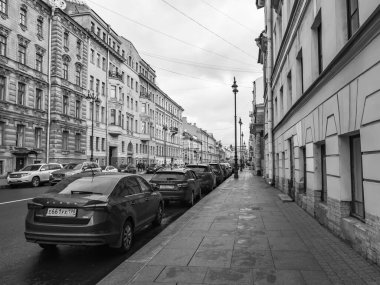 St. Petersburg, Rusya, 7 Kasım 2021. Şehrin tarihi bölgesindeki Millionnaya caddesinin manzarası.