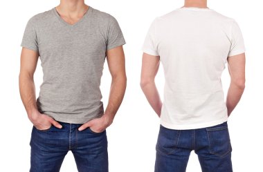 Beyaz arka plan üzerinde izole boş beyaz ve gri t-shirt giyen genç adamın önden ve arkadan görünüm