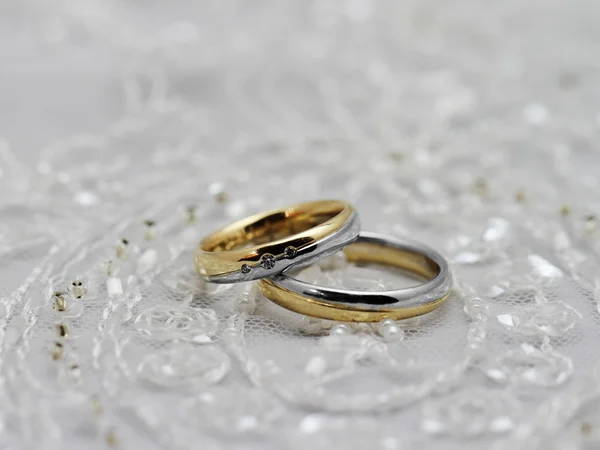 Wedding rings — Stock Photo, Image