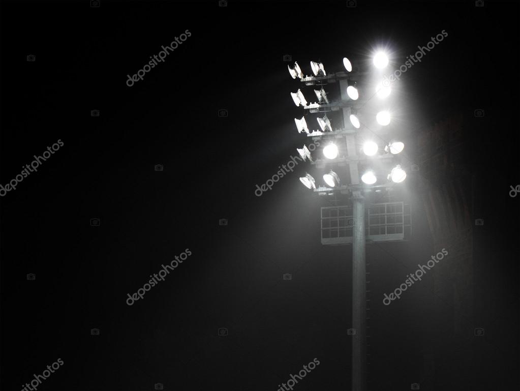 Stadium Light (RealityCapture) - Download Free 3D model by JFN (@db4)  [fe1d125], image size:1023x769