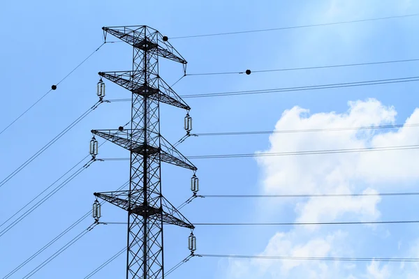 Detail of electricity pylon against — Stock Photo, Image