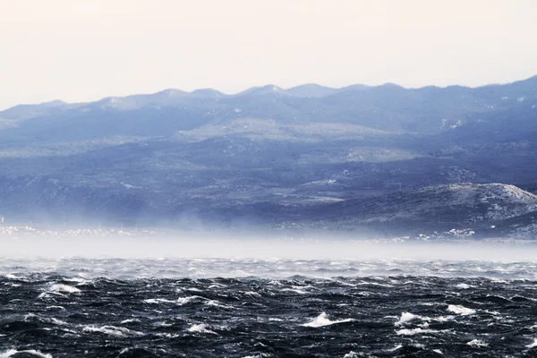 Raging sea with furious waves — Stock Photo, Image