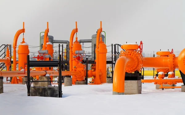 Orangefarbene Gasleitung — Stockfoto