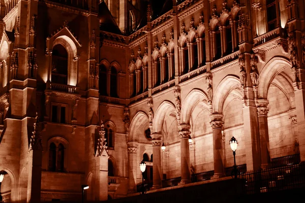 Budapest Parliament building — Stock Photo, Image