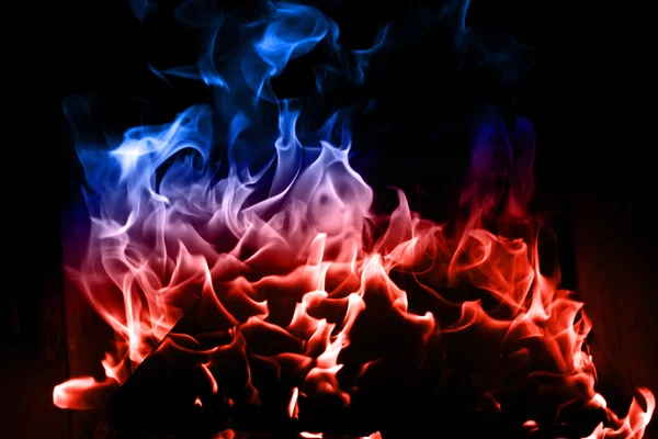 蓝色和红色的火焰 — 图库照片