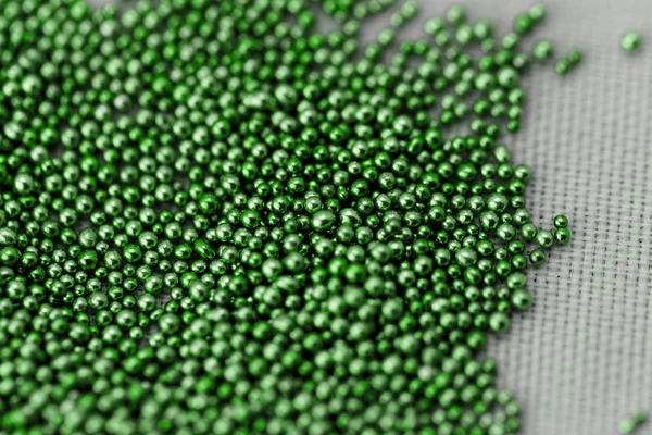 Куча зелёных шариков — стоковое фото
