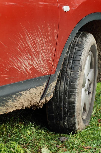 Detalj av smutsiga off-road bil — Stockfoto