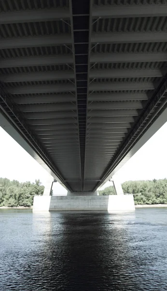 Gran puente del Danubio — Foto de Stock