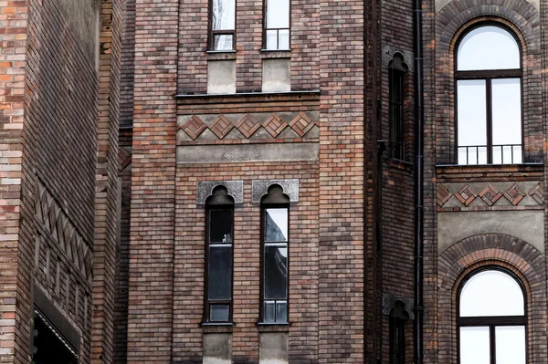 Haus in der Stadt — Stockfoto