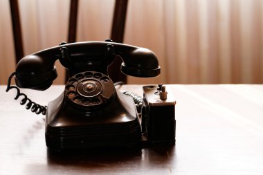 Eski telefon