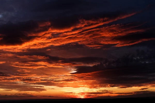 Mooie zonsondergang — Stockfoto