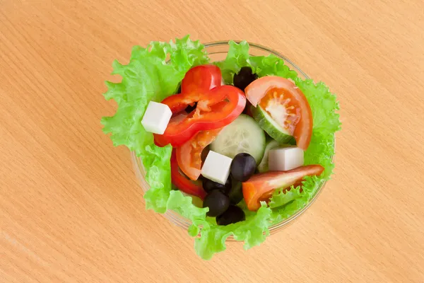 Immagine di un piatto con insalata greca — Foto Stock