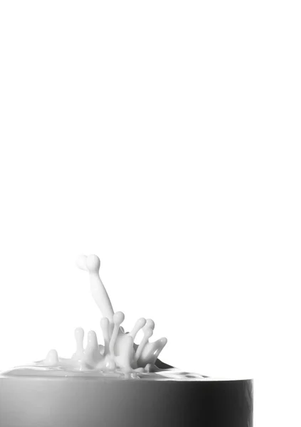 Splash biały płyn na białym tle — Zdjęcie stockowe