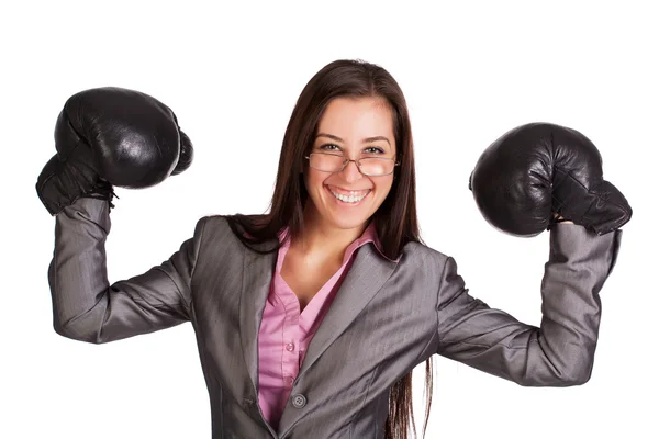 Empresária de sucesso em terno e luvas de boxe — Fotografia de Stock