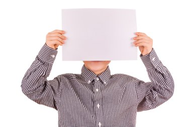 sevimli çocukla komik beyaz kağıdın