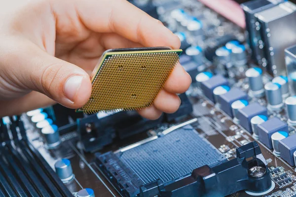 Placa de circuito eletrônico com processador — Fotografia de Stock