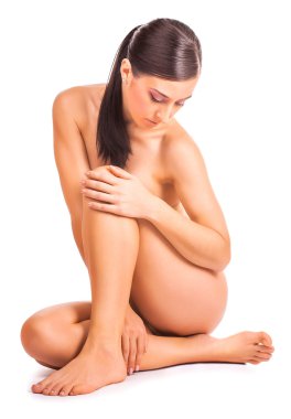 Beyaz üzerinde çıplak kadın