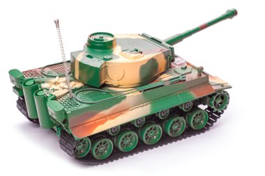 plastik oyuncak tank