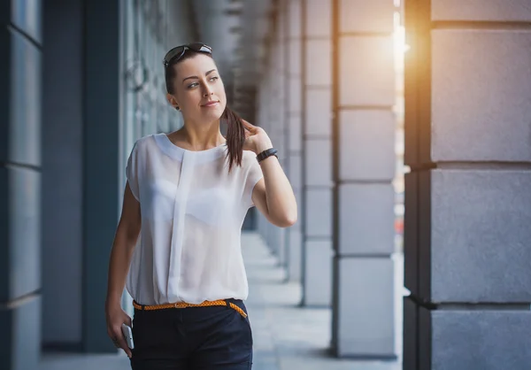 Beautiful woman — Stock Photo, Image