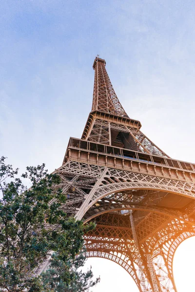 Eiffel Torony Napnyugtakor Ellen — Stock Fotó